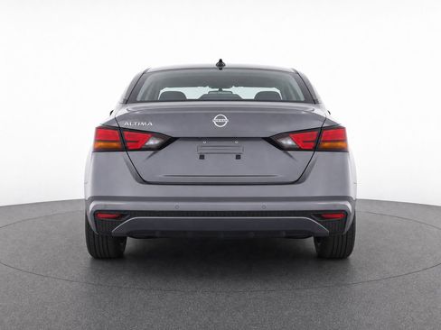 Used 2026 Nissan Altima 2.5 SV FWD image 8