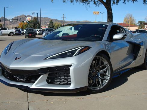 New 2026 Chevrolet Corvette Z06 image 1