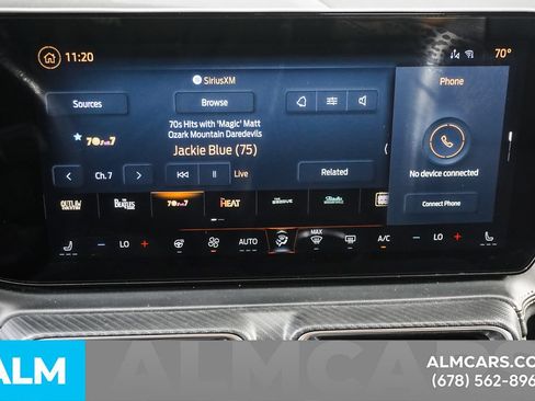 Used 2025 Ford Mustang Premium RWD image 36
