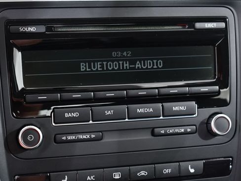 Used 2015 Volkswagen Passat 1.8T Wolfsburg Edition FWD image 29