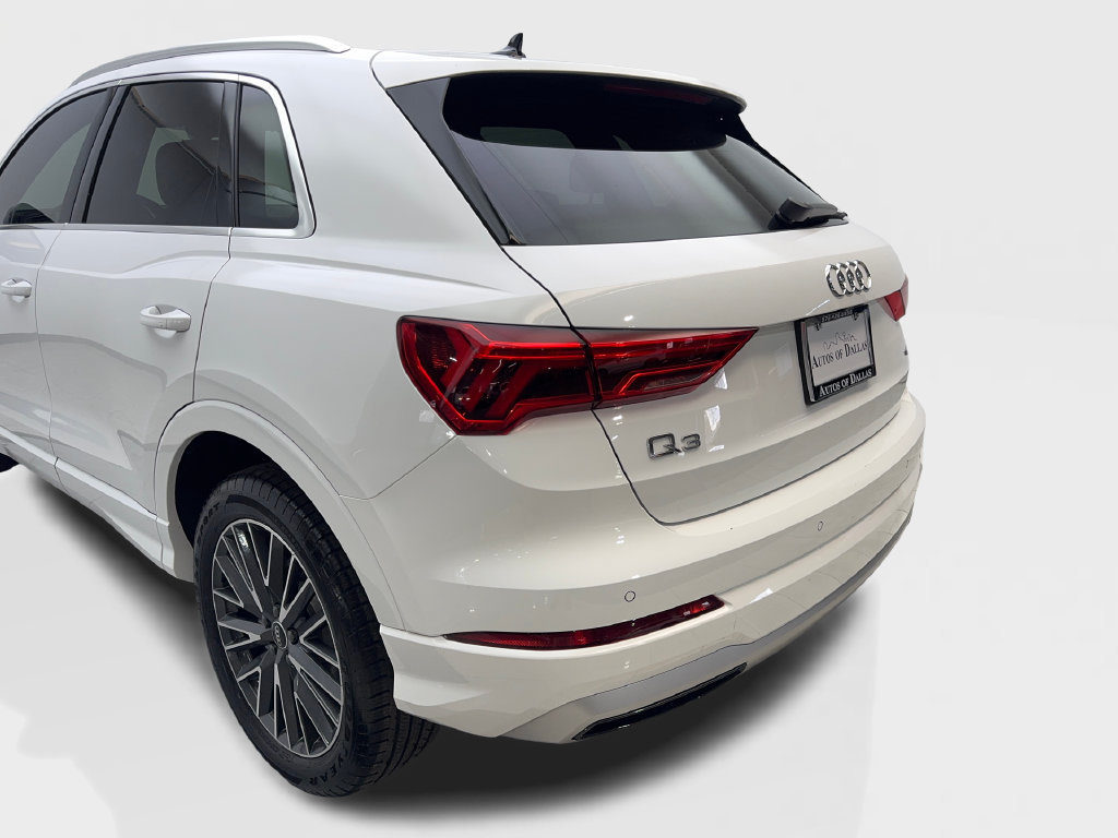 Used 2022 Audi Q3 2.0T Premium w/ Convenience Package AWD/4WD image 21