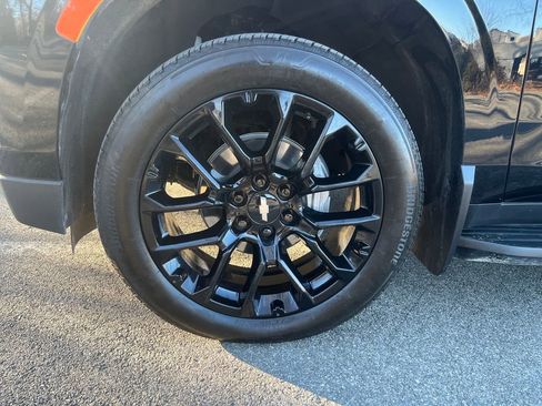 Used 2024 Chevrolet Suburban LS w/ Driver Alert Package image 6