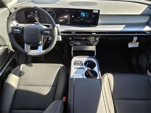 New 2026 Hyundai Ioniq 9 Limited AWD/4WD image 16