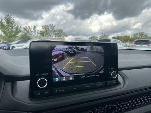 Used 2023 Honda Accord LX image 26