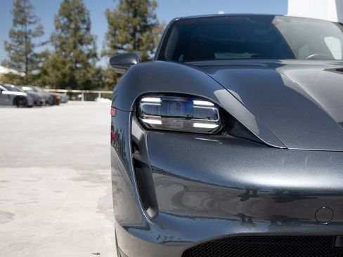 Certified 2022 Porsche Taycan 4S AWD/4WD image 25