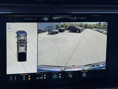 Used 2023 GMC Sierra 1500 AT4 w/ AT4 Preferred Package AWD/4WD image 20