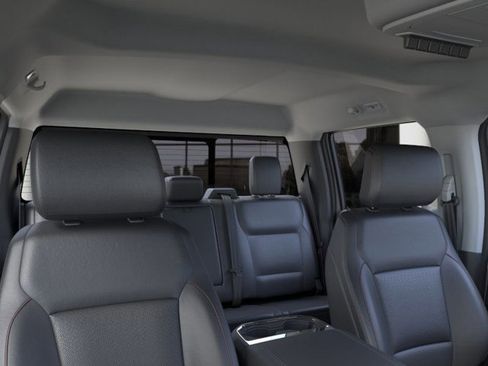 New 2026 Ford F250 Lariat w/ Black Appearance Package image 22