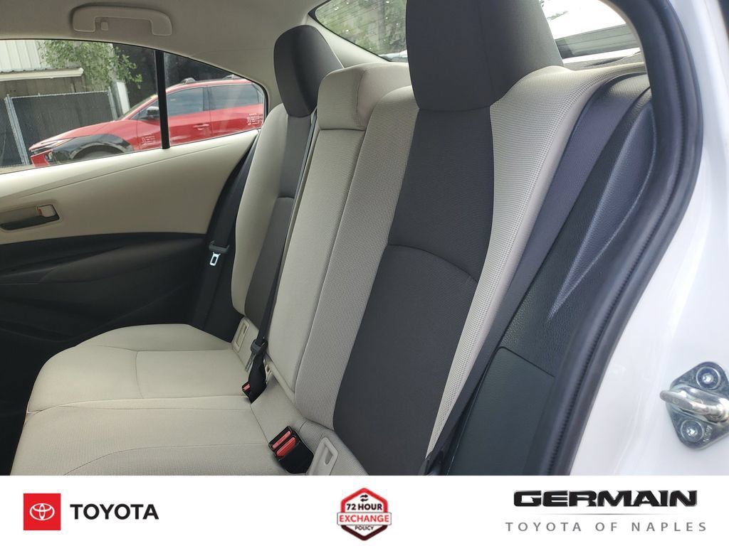 Used 2022 Toyota Corolla LE FWD image 20