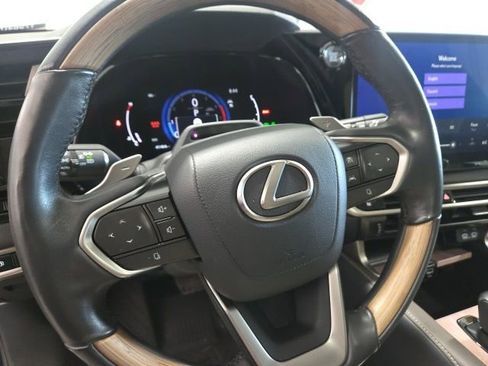 Used 2023 Lexus RX 350 Premium Plus image 13