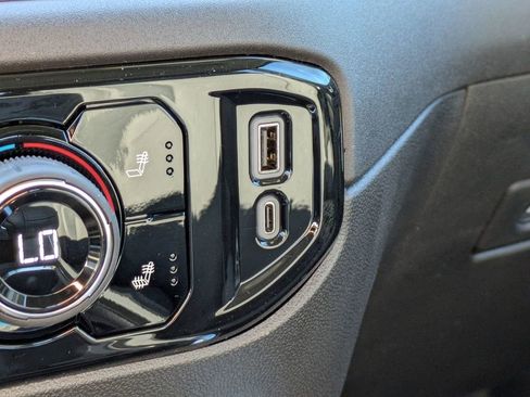 New 2026 Chevrolet Silverado 1500 LT image 26