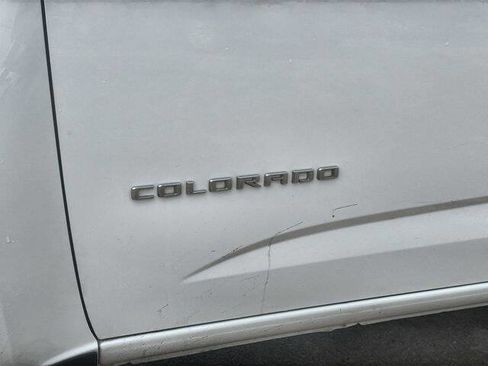 Used 2022 Chevrolet Colorado W/T w/ WT Convenience Package image 29