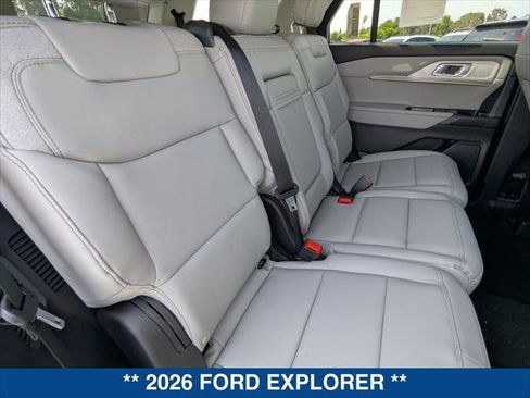 New 2026 Ford Explorer Active image 19