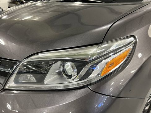 Used 2020 Toyota Sienna Limited Premium AWD/4WD image 7