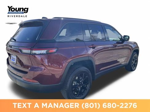 New 2026 Jeep Grand Cherokee Altitude AWD/4WD image 5