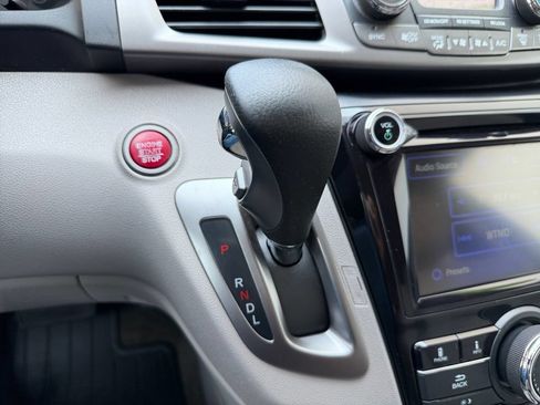 Used 2016 Honda Odyssey SE image 28