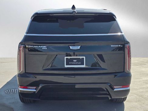 New 2026 Cadillac Escalade IQ Luxury 1 AWD/4WD image 6
