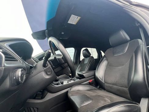 Used 2020 Ford Edge ST w/ Cold Weather Package AWD/4WD image 10