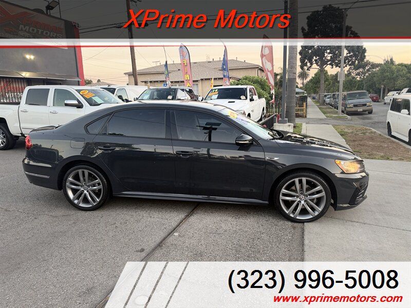 Used 2018 Volkswagen Passat 2.0T R-Line FWD image 8
