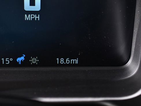 New 2025 Ford Bronco Badlands image 27