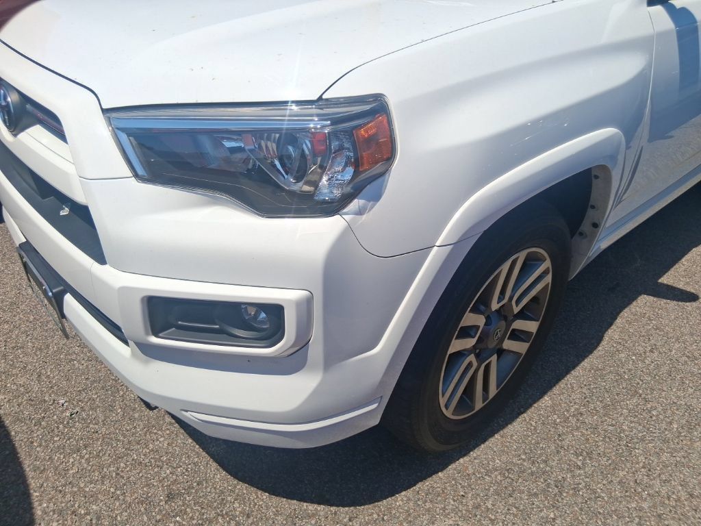 Used 2023 Toyota 4Runner TRD Sport w/ Technology Package AWD/4WD image 13