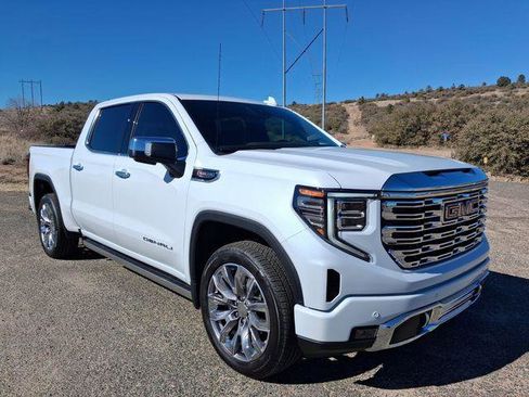New 2026 GMC Sierra 1500 Denali image 2