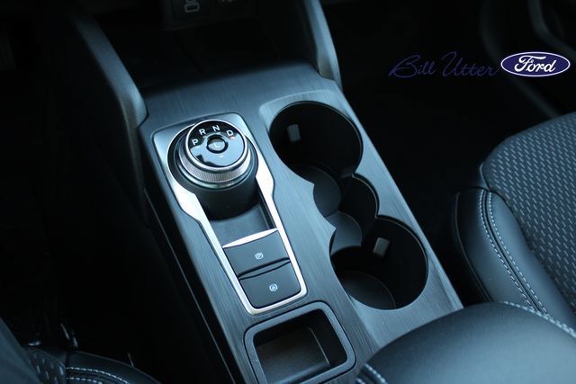 New 2025 Ford Escape SE FWD image 12