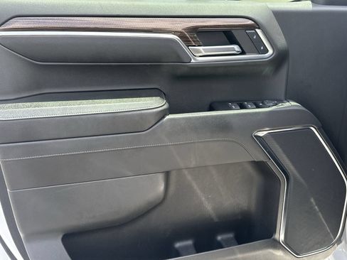 Used 2023 Chevrolet Silverado 1500 RST w/ Protection Package AWD/4WD image 14