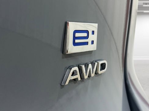 New 2025 Honda Prologue Touring image 9