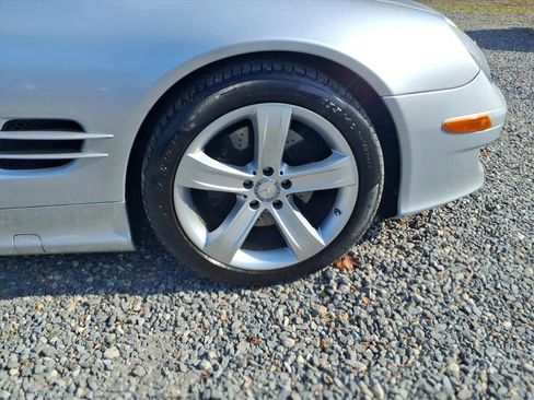 Used 2008 Mercedes-Benz SL 550 image 7