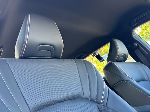 New 2025 Toyota Crown Signia image 18