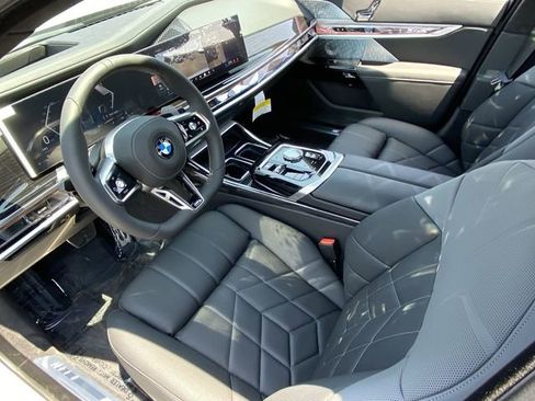 New 2025 BMW 760i xDrive 760i xDrive image 18