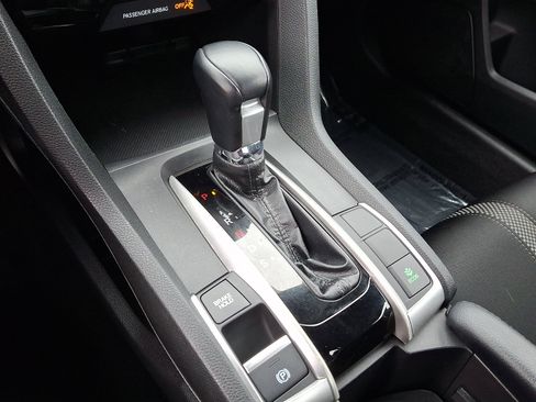 Used 2020 Honda Civic Sport image 18