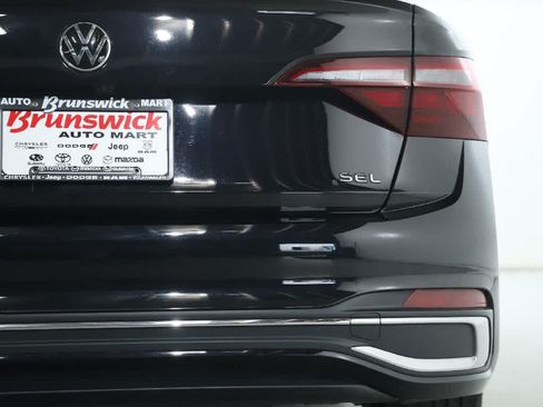 Certified 2024 Volkswagen Jetta SEL FWD image 44