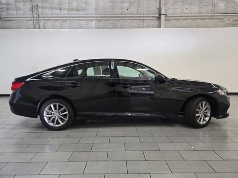 Used 2022 Honda Accord LX image 15