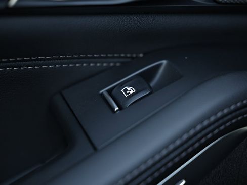 New 2026 BMW X5 sDrive40i w/ M Sport Package image 23