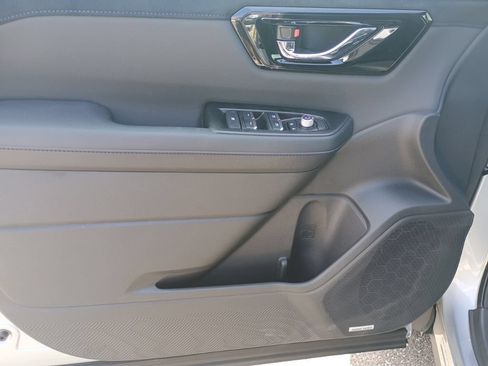 New 2026 Subaru Forester Touring AWD/4WD image 11
