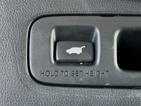 Used 2025 Honda CR-V EX-L image 30