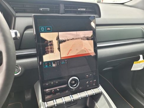 New 2026 GMC Terrain AT4 w/ Technology Package II AWD/4WD image 15