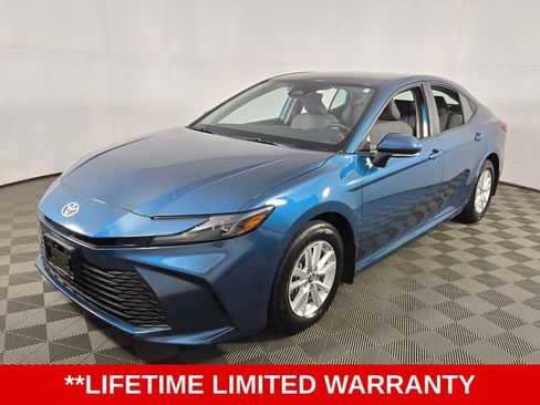 Used 2025 Toyota Camry LE w/ Convenience Package AWD/4WD image 3