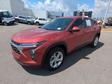 Used 2024 Chevrolet Trax LS w/ LS Convenience Package image 4