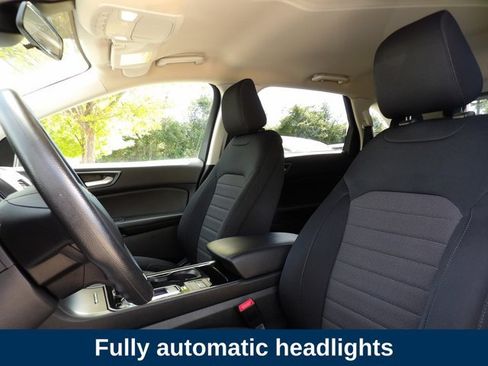 Used 2020 Ford Edge SE FWD image 11