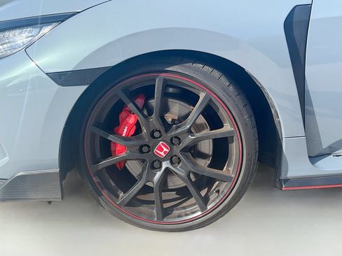 Used 2020 Honda Civic Type R image 30