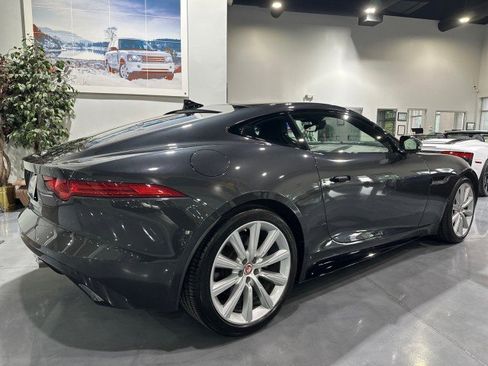 Used 2017 Jaguar F-TYPE Coupe RWD image 31