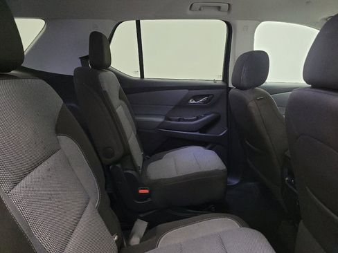 Used 2018 Chevrolet Traverse LT w/ LPO, Black Accent Package AWD/4WD image 19