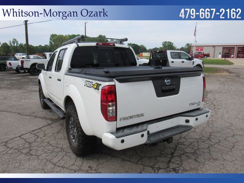 Used 2020 Nissan Frontier PRO-4X w/ Pro-4x Utility Package AWD/4WD image 11