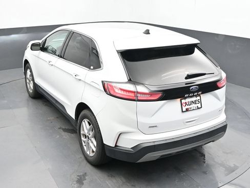 Used 2024 Ford Edge SEL AWD/4WD image 39