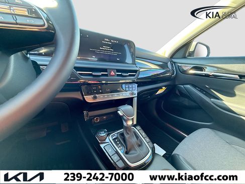 New 2026 Kia Seltos S image 37