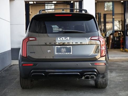 Used 2022 Kia Telluride EX w/ EX Premium Package image 10