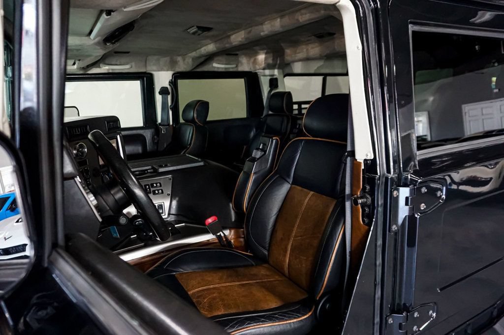 Used 2006 HUMMER H1 4-Door Wagon AWD/4WD image 9