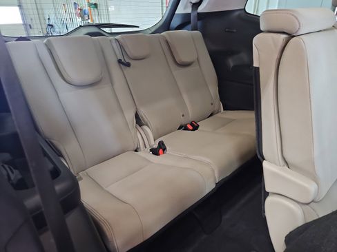 Used 2025 Subaru Ascent Premium AWD/4WD image 13